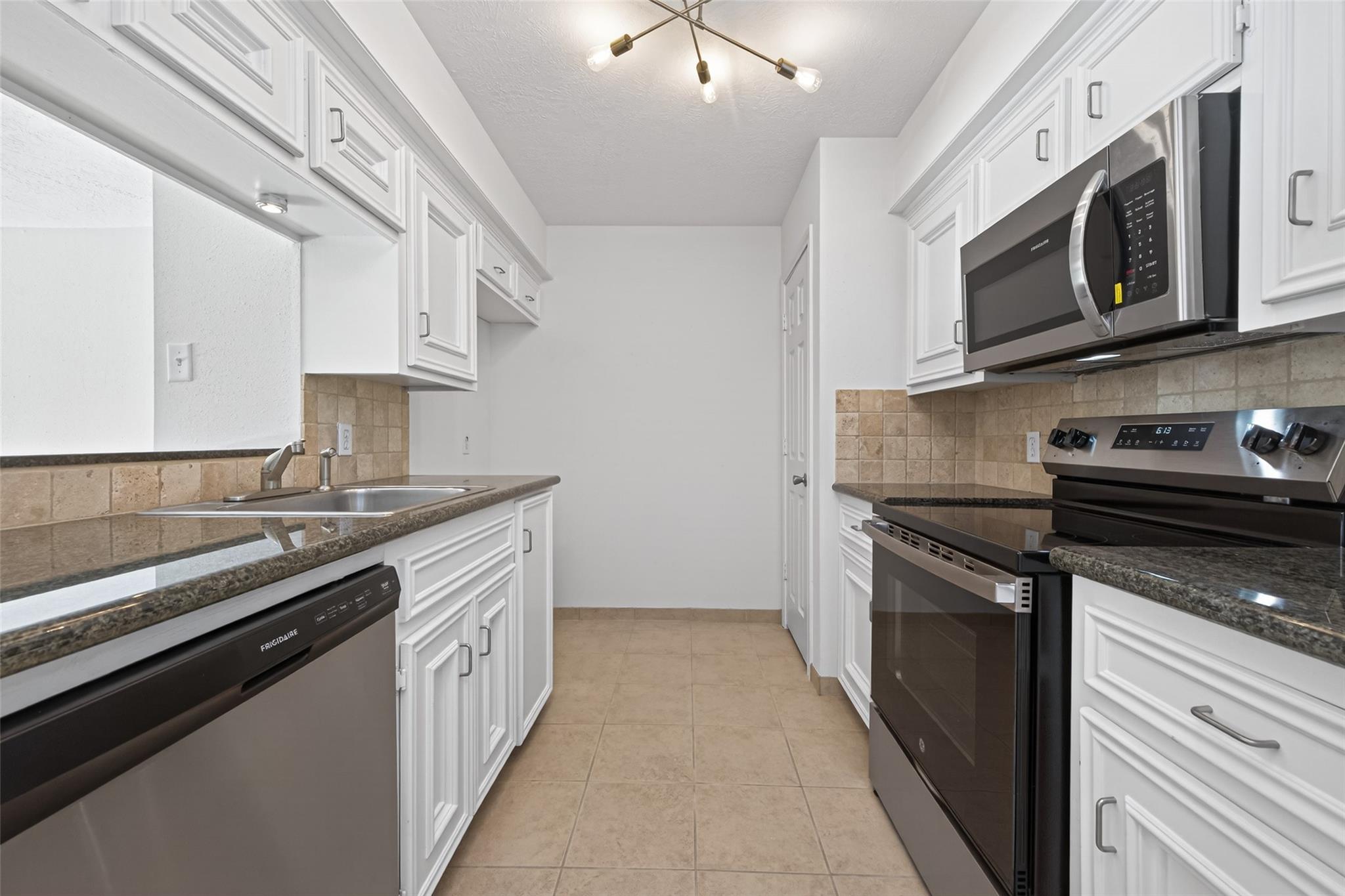 20275 Sunny Shores Drive