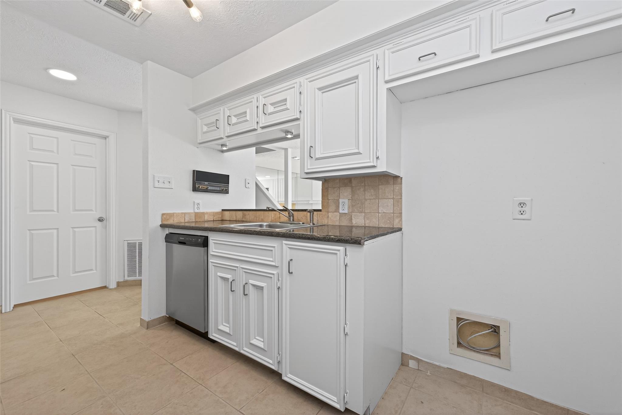 20275 Sunny Shores Drive