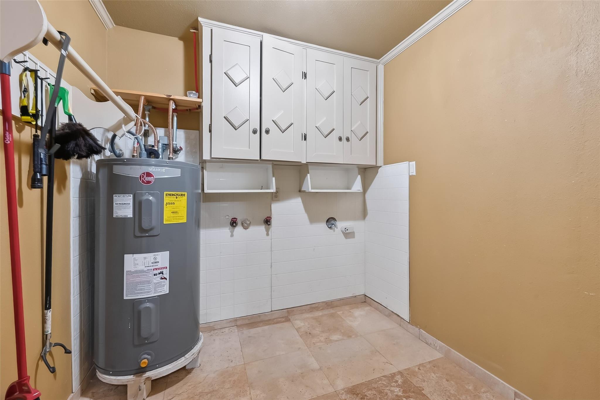 1011 Chateau Woods Parkway Drive