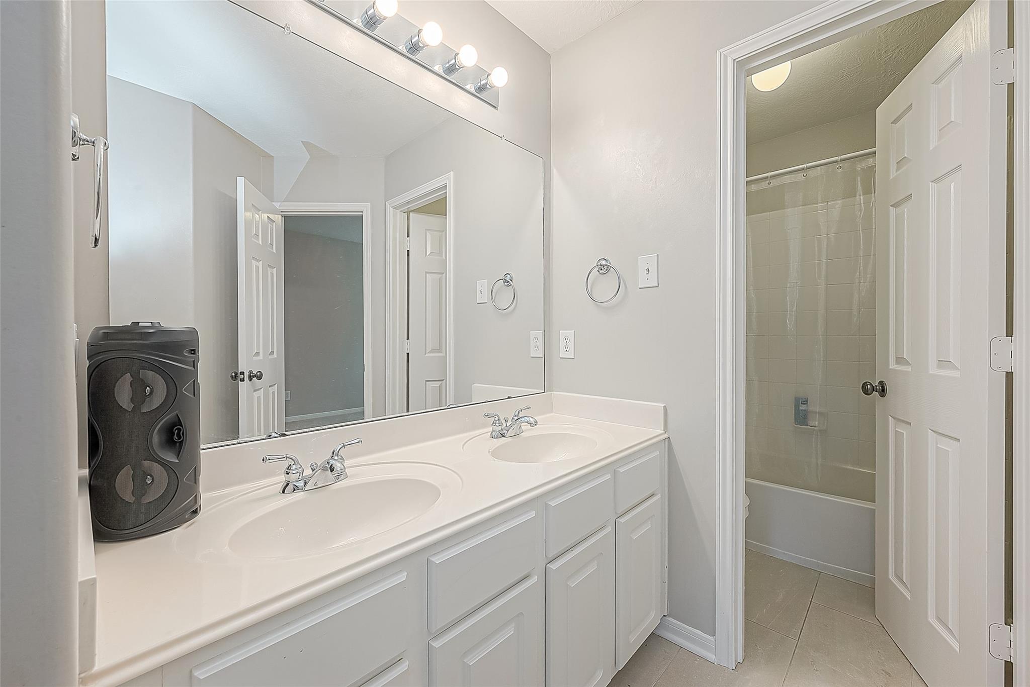 4202 Stone Oak Court