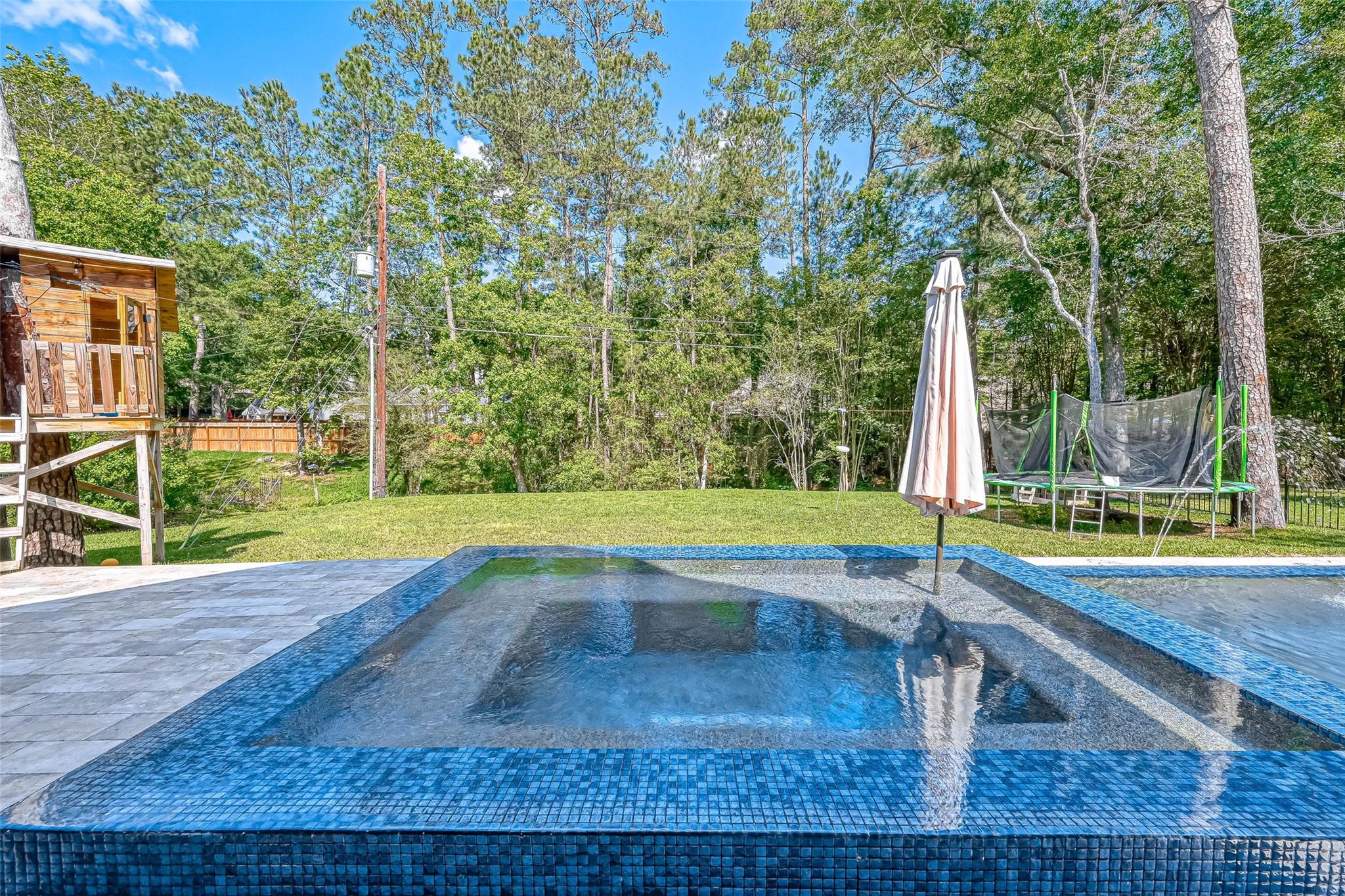 2407 Chantilly Lane Lane