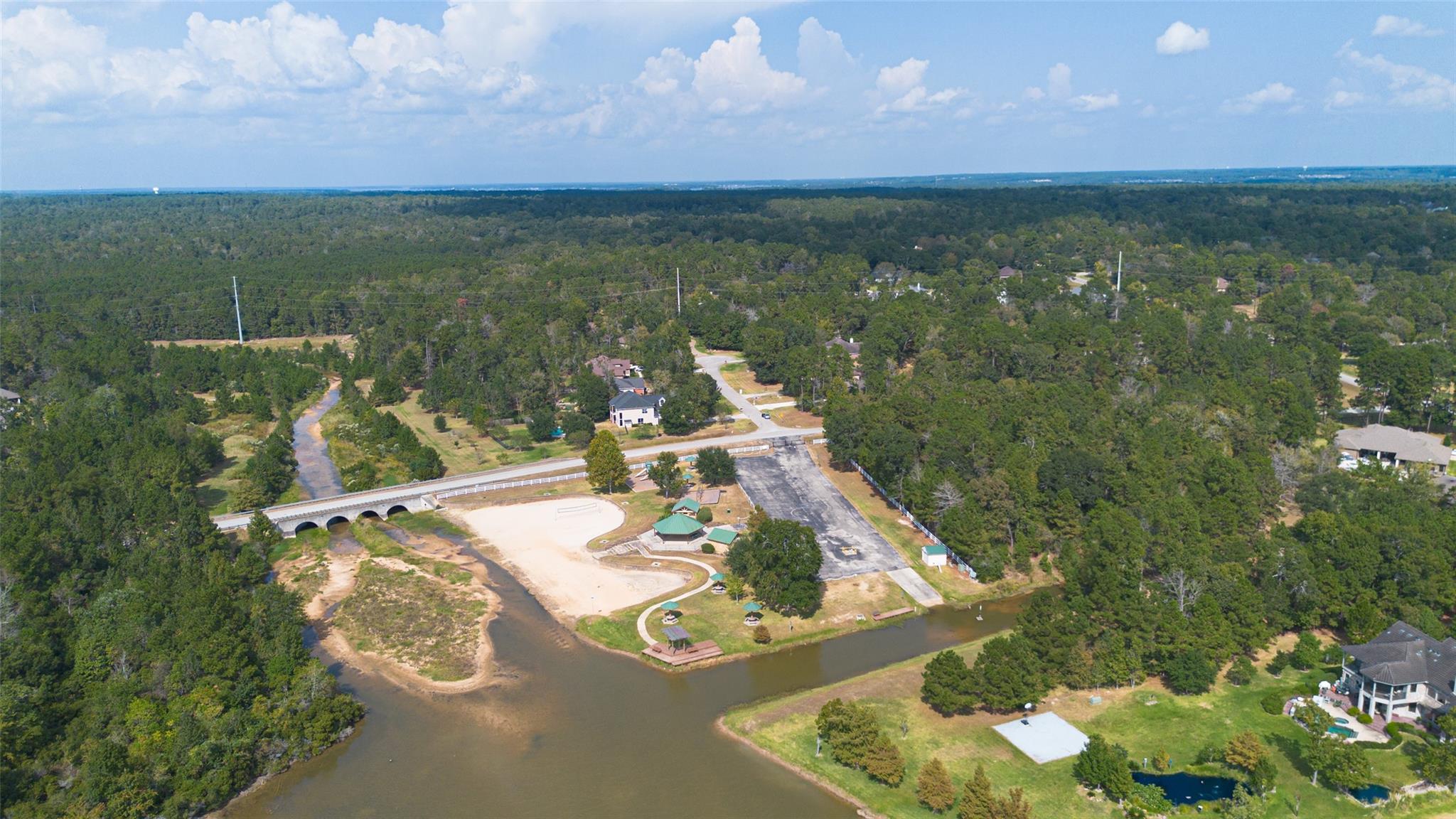 314 Scenic Lake Court, Montgomery