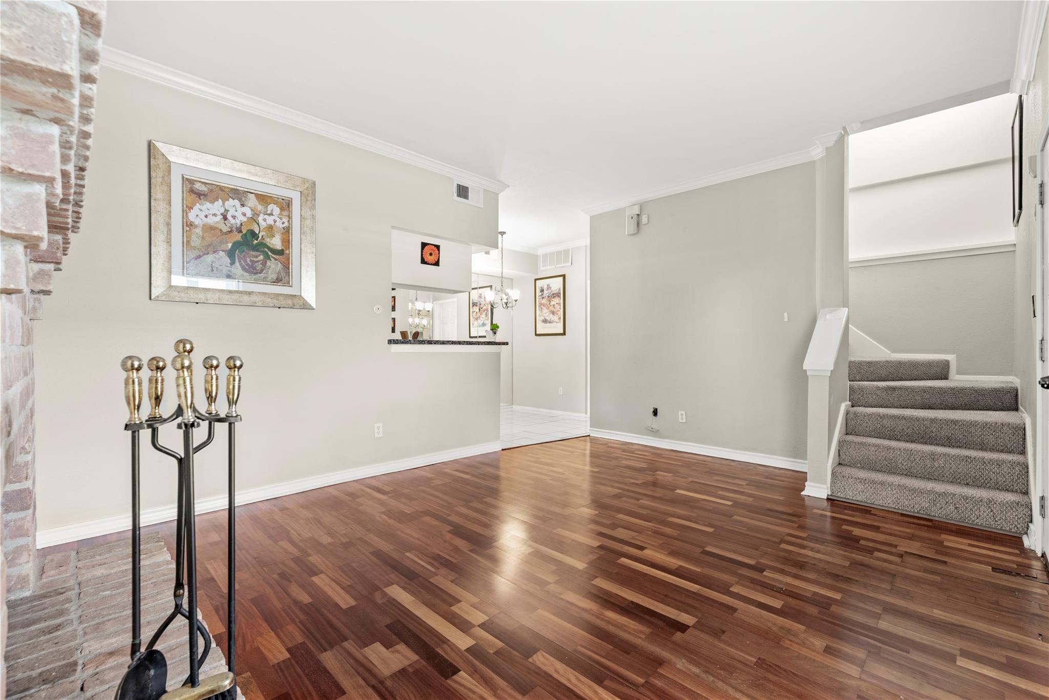 2425 Augusta Drive # 30