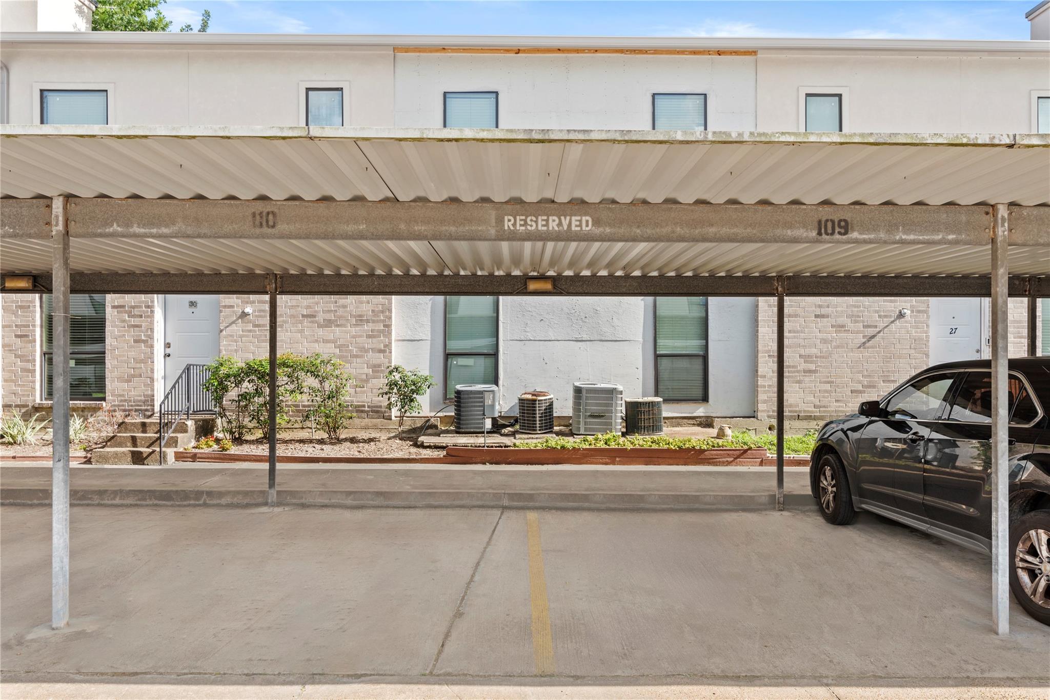2425 Augusta Drive # 30