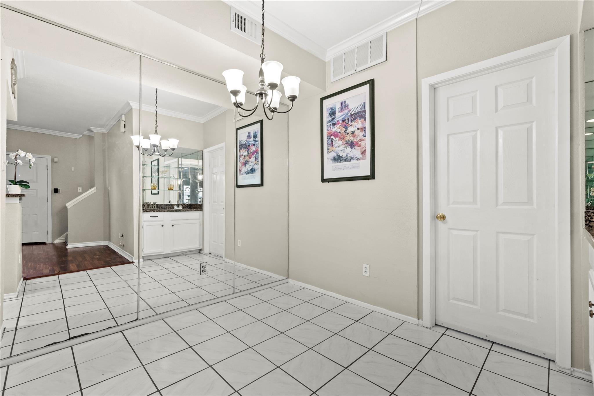 2425 Augusta Drive # 30