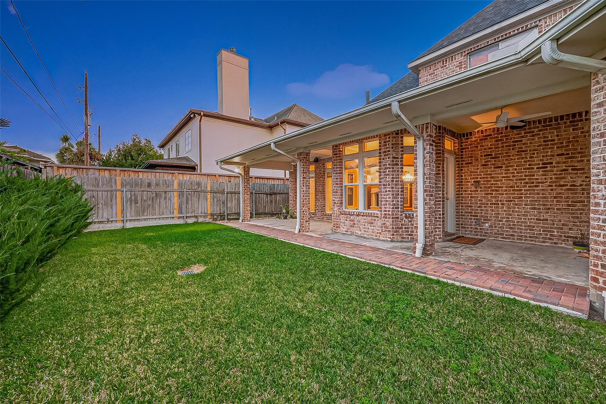 5426 Lampasas Street