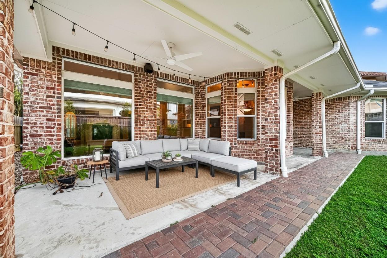 5426 Lampasas Street