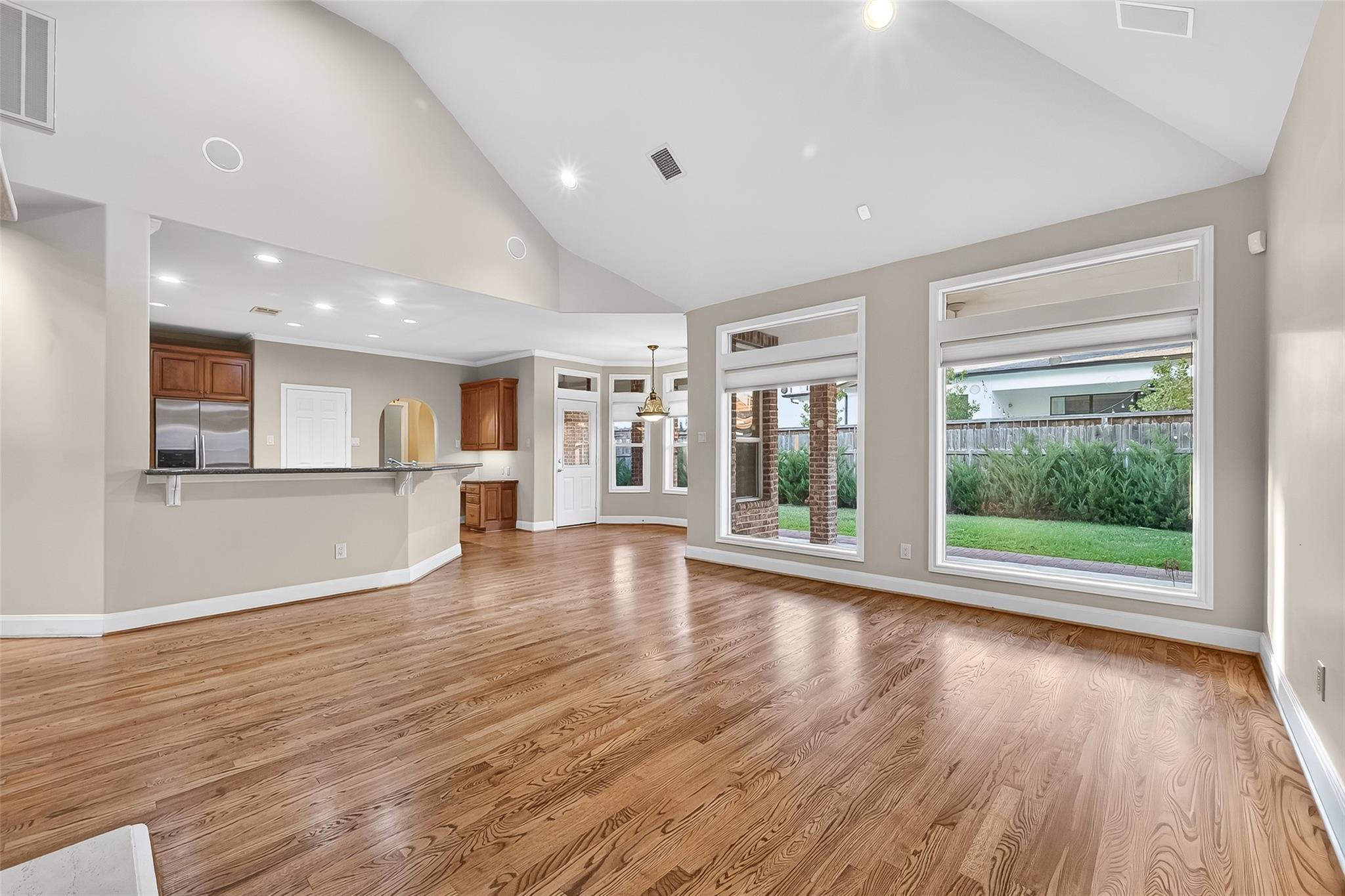 5426 Lampasas Street