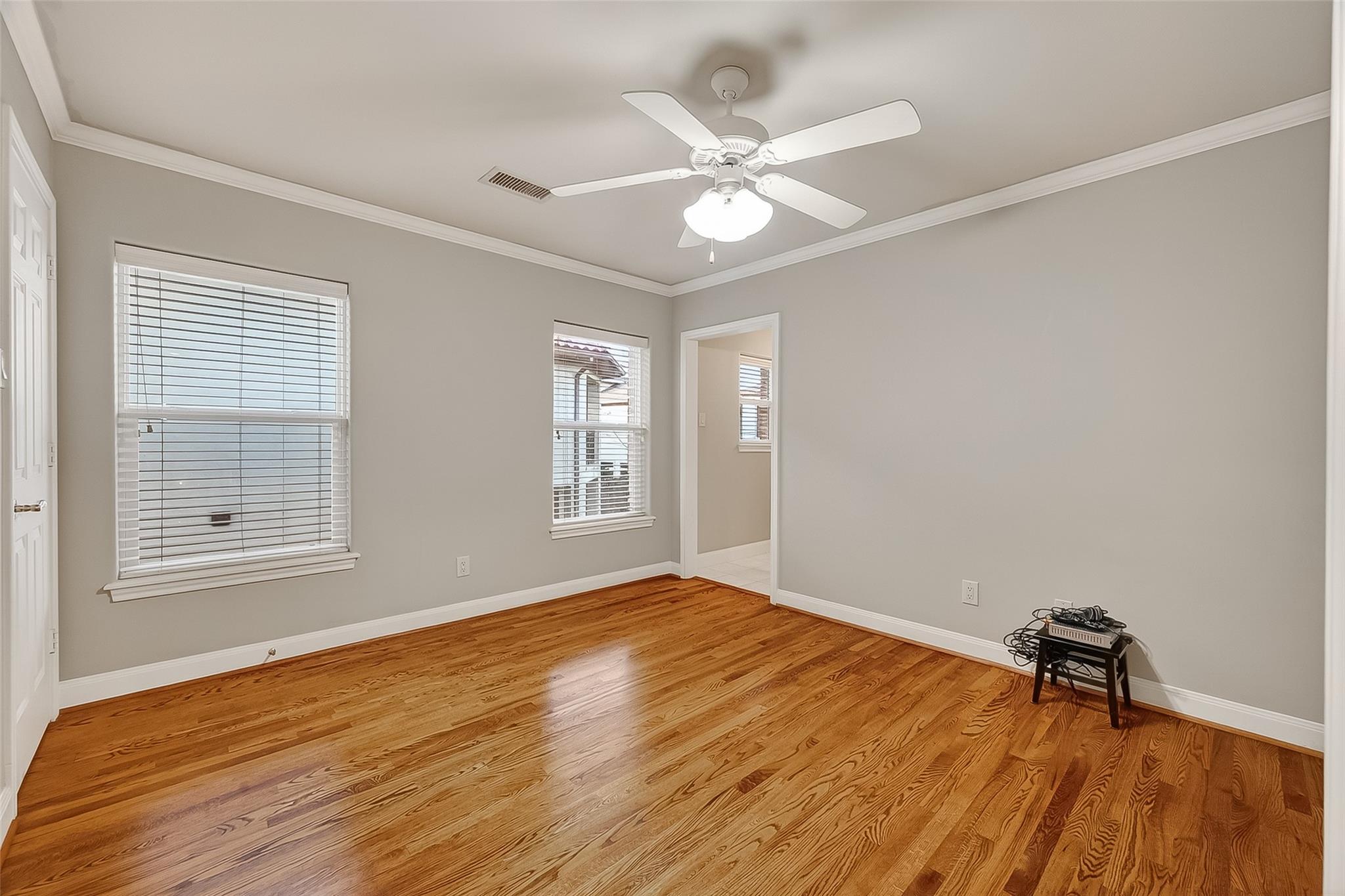 5426 Lampasas Street