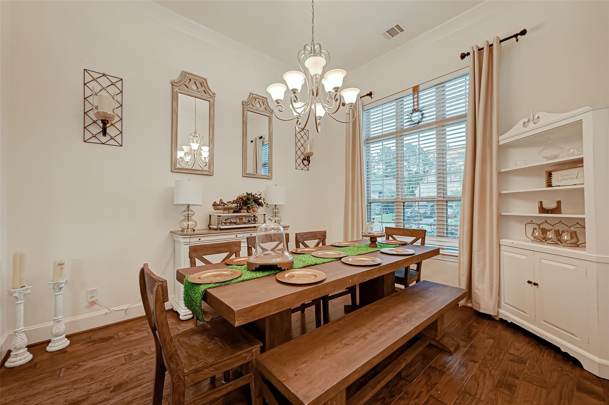 105 Checkerbloom Court