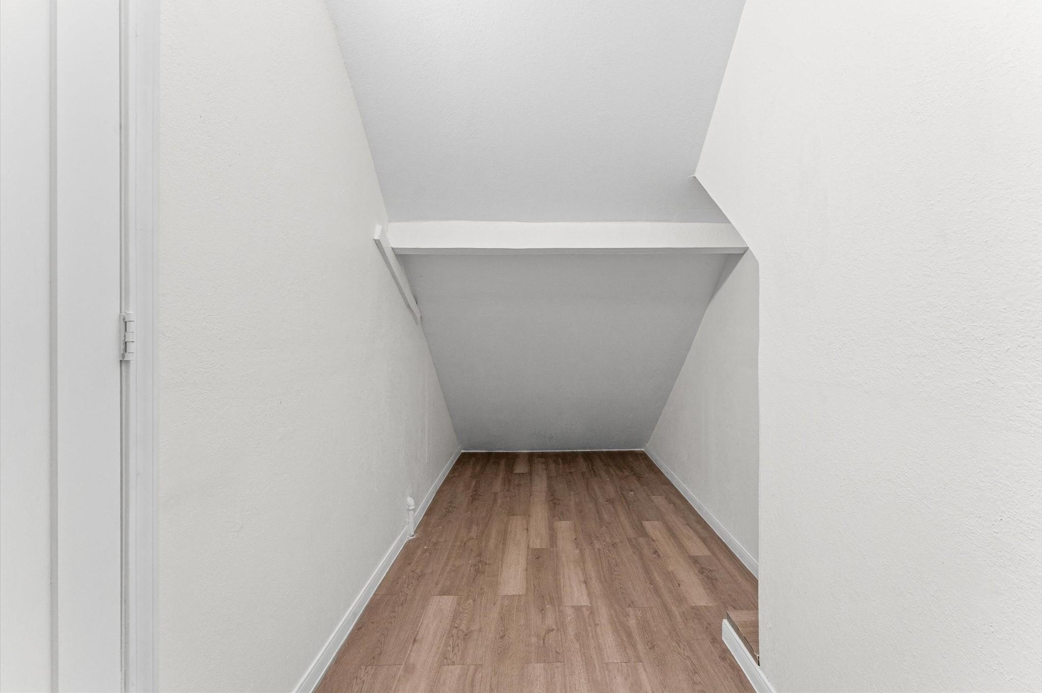 7 Hyacinth Blossom Court