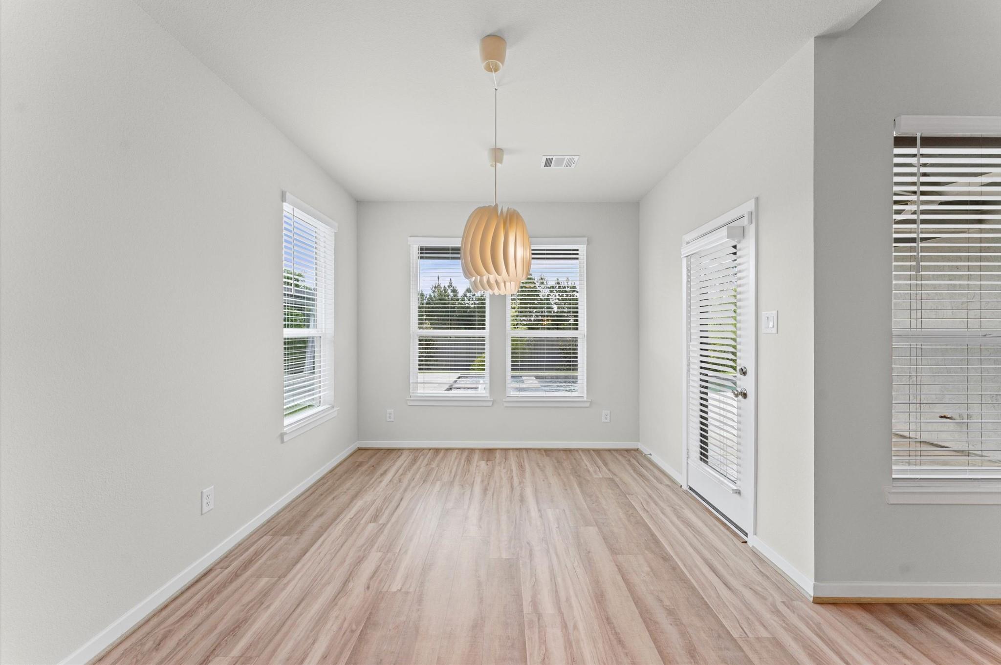 7 Hyacinth Blossom Court