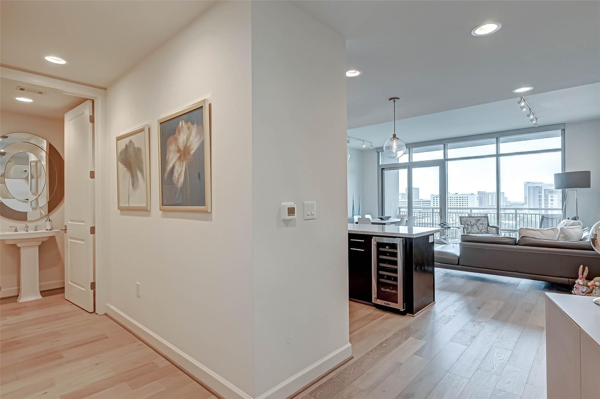 2207 Bancroft Street # 1202