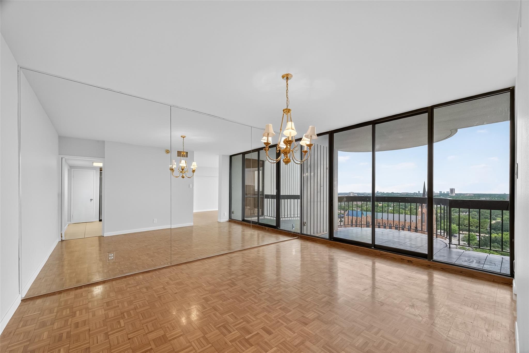 5001 Woodway Drive # 1804