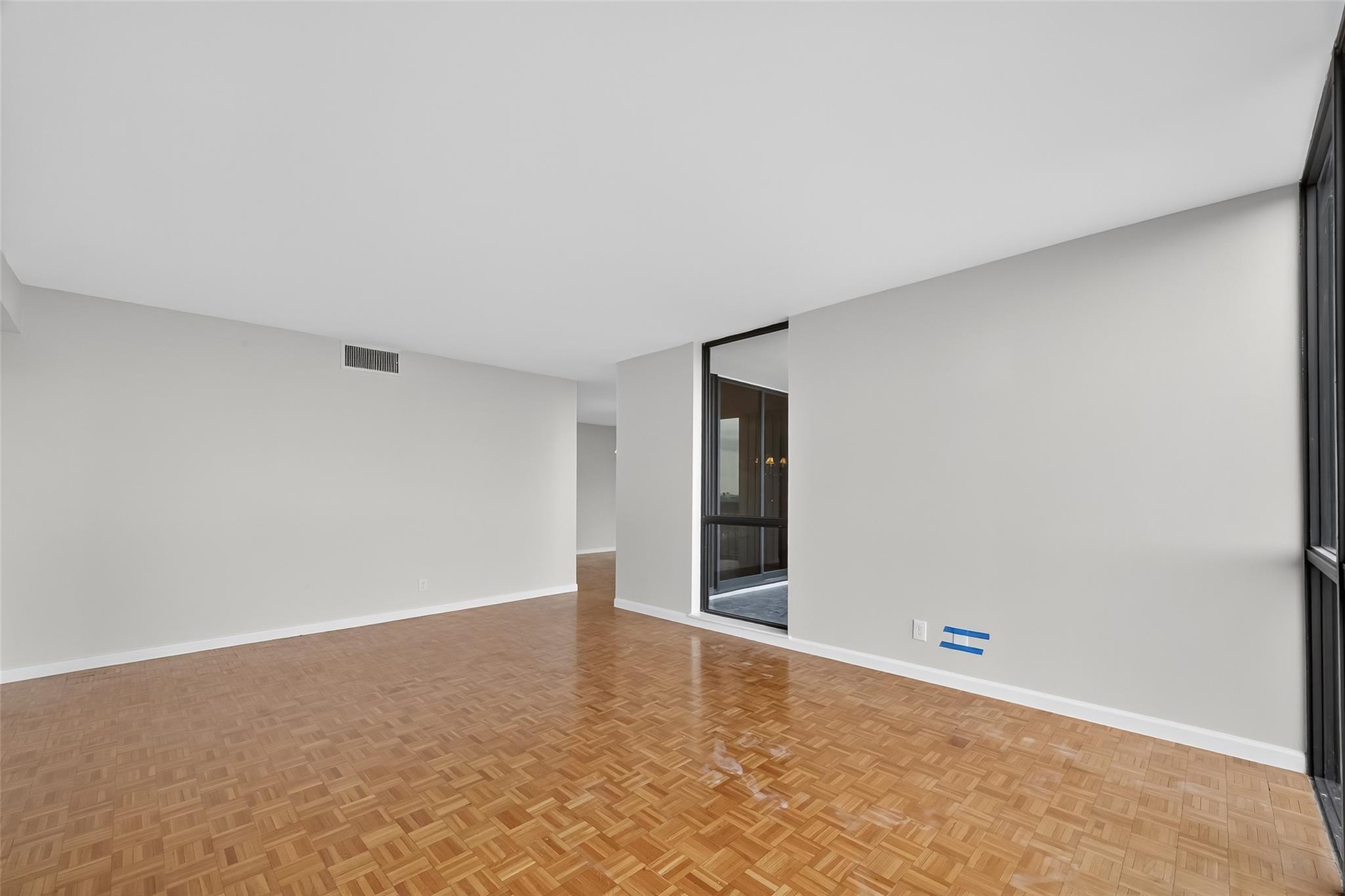 5001 Woodway Drive # 1804