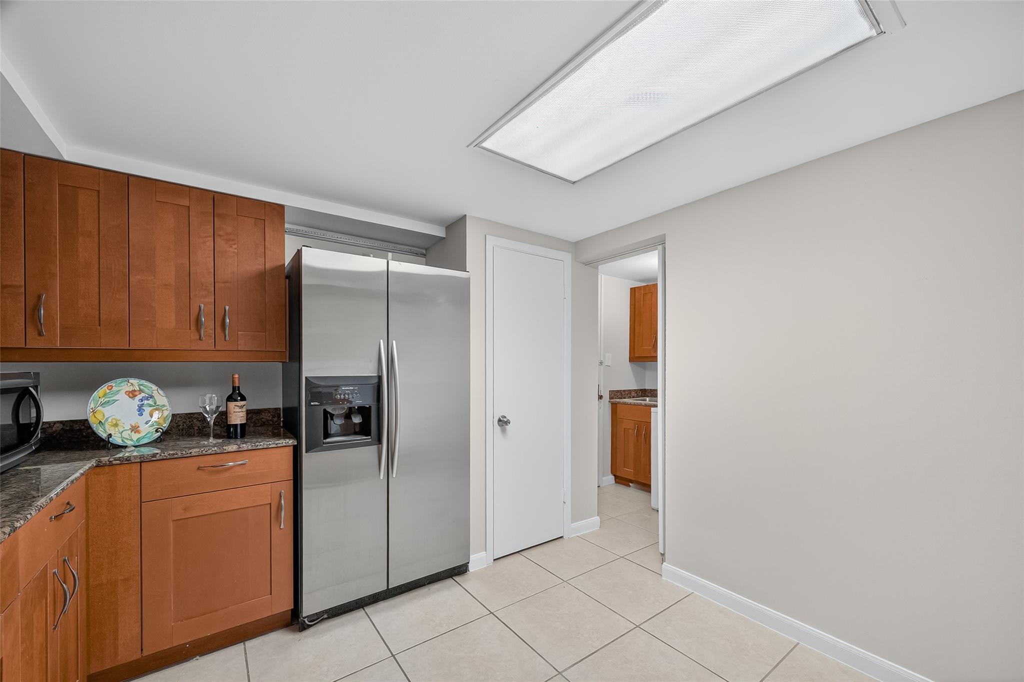 5001 Woodway Drive # 1804