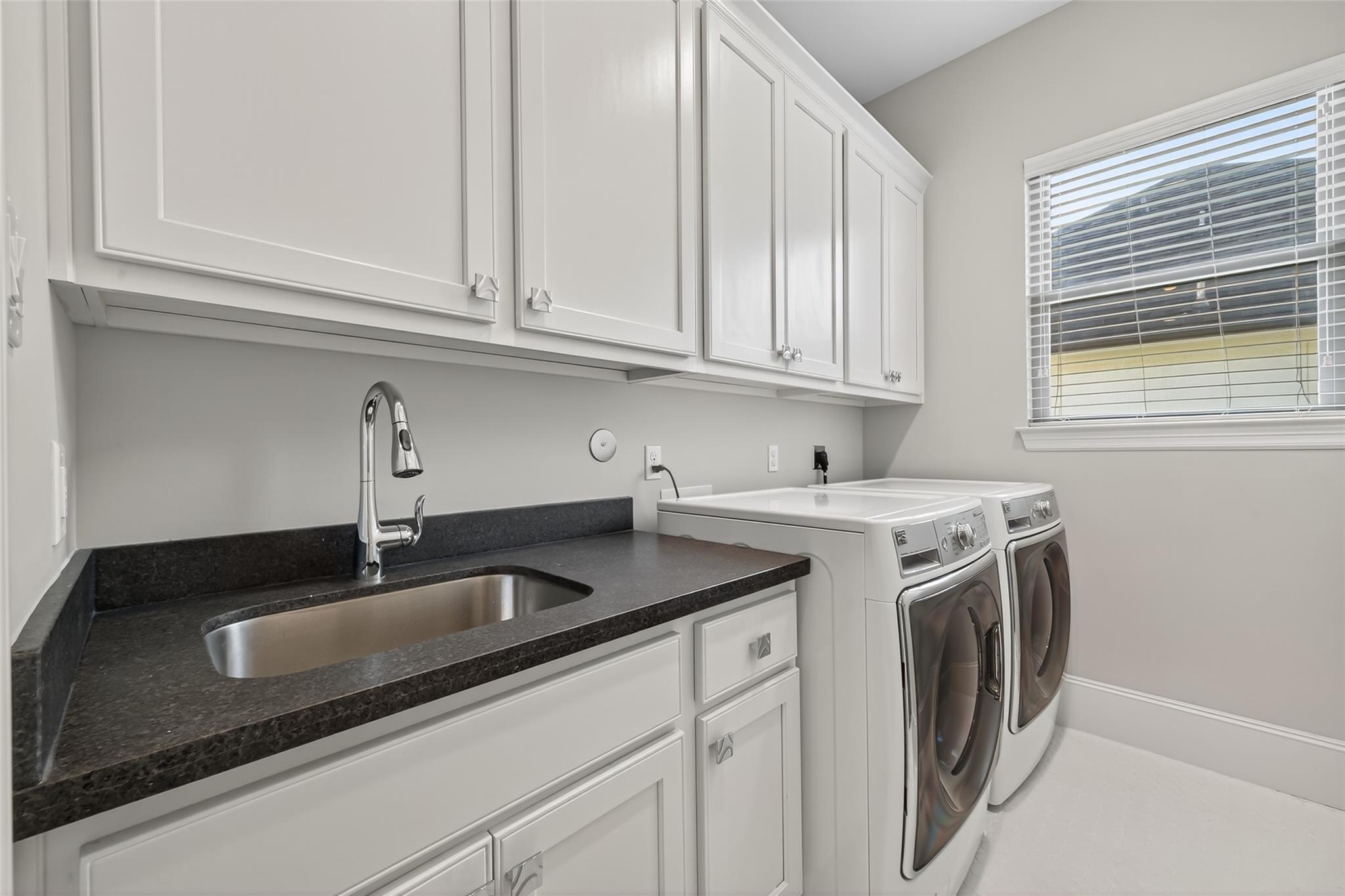 7504 Flowerdale Street