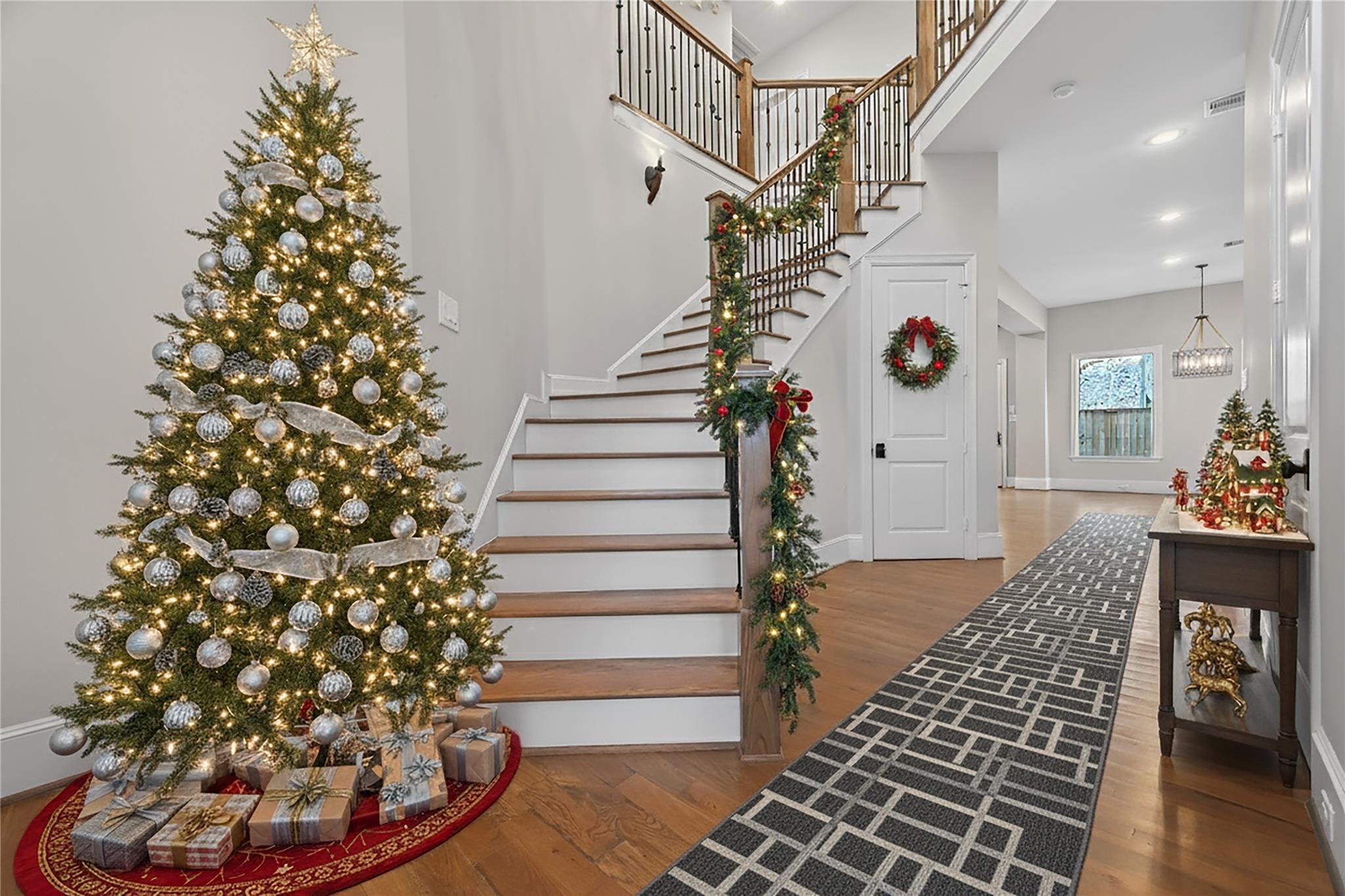 7504 Flowerdale Street