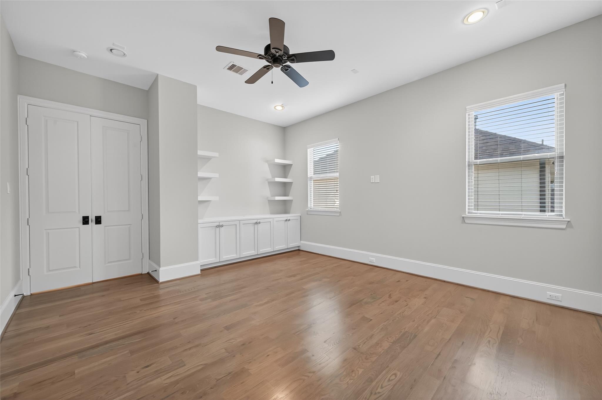 7504 Flowerdale Street