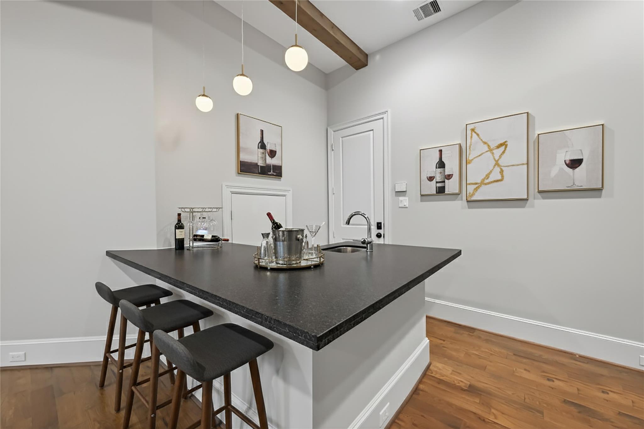 7504 Flowerdale Street