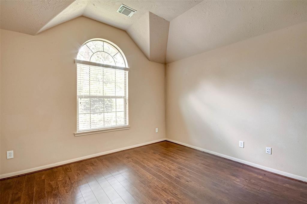 31 Pleasant Point Place