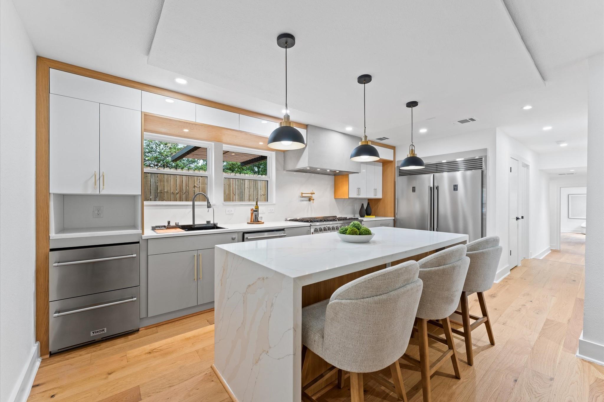 1100 S Shepherd Drive