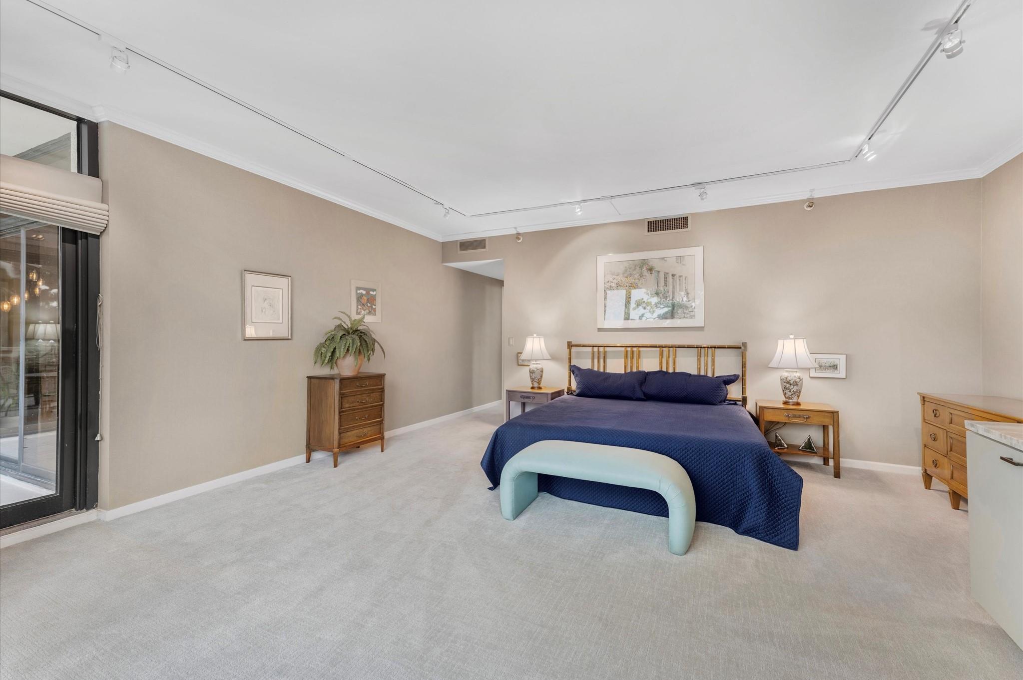150 Gessner Road # 6D