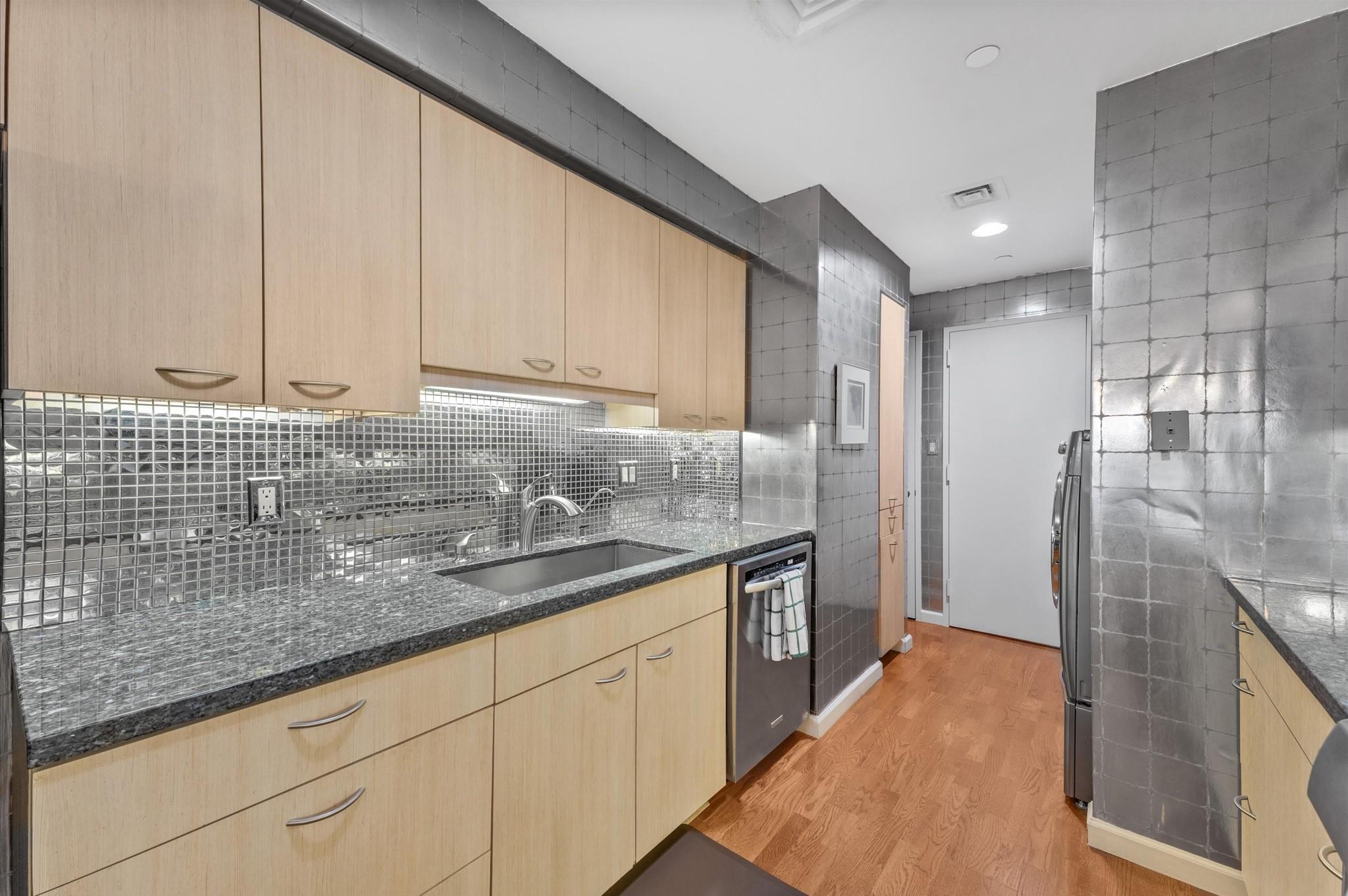 150 Gessner Road # 6D