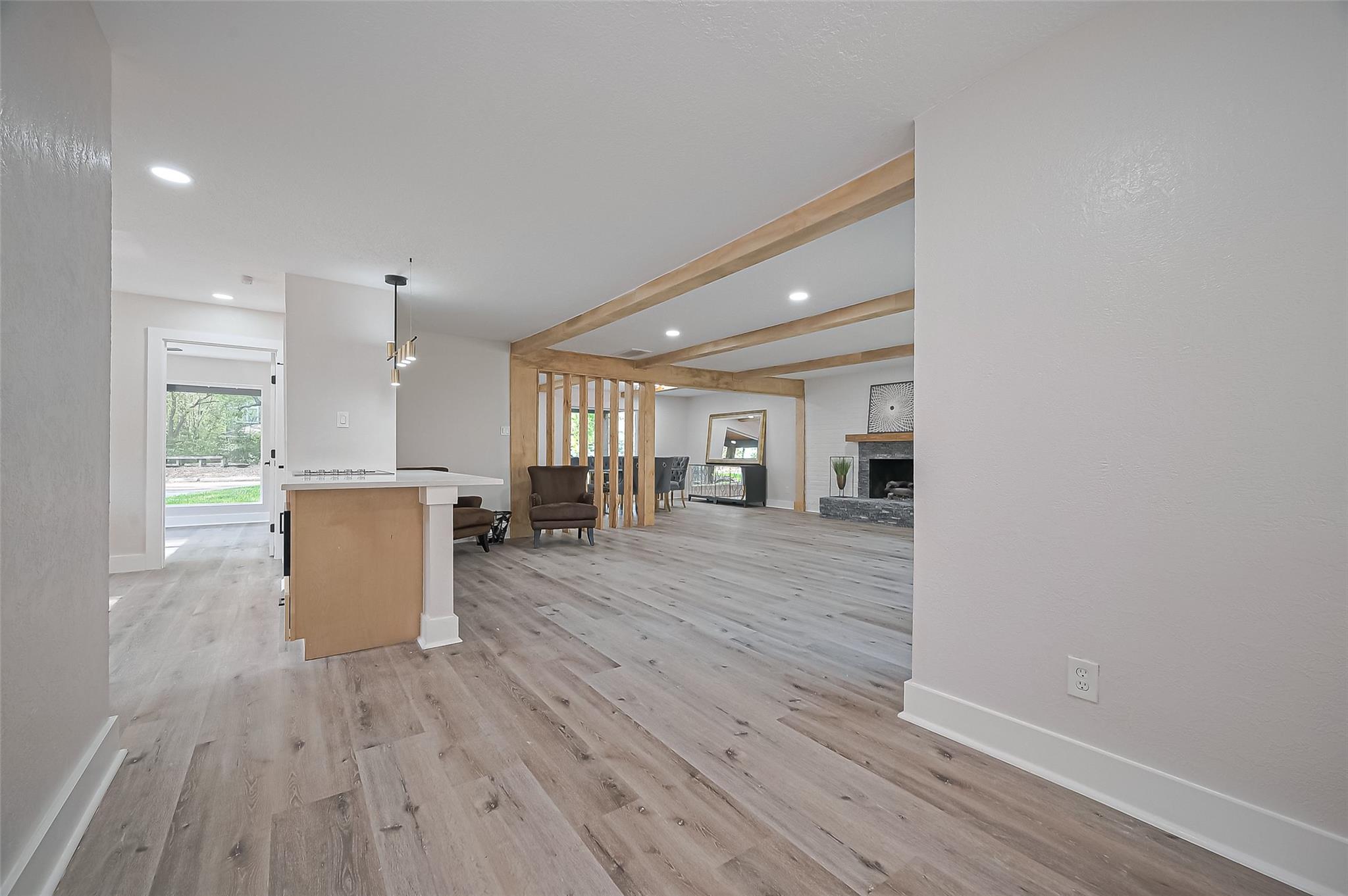 3 Roserush Court