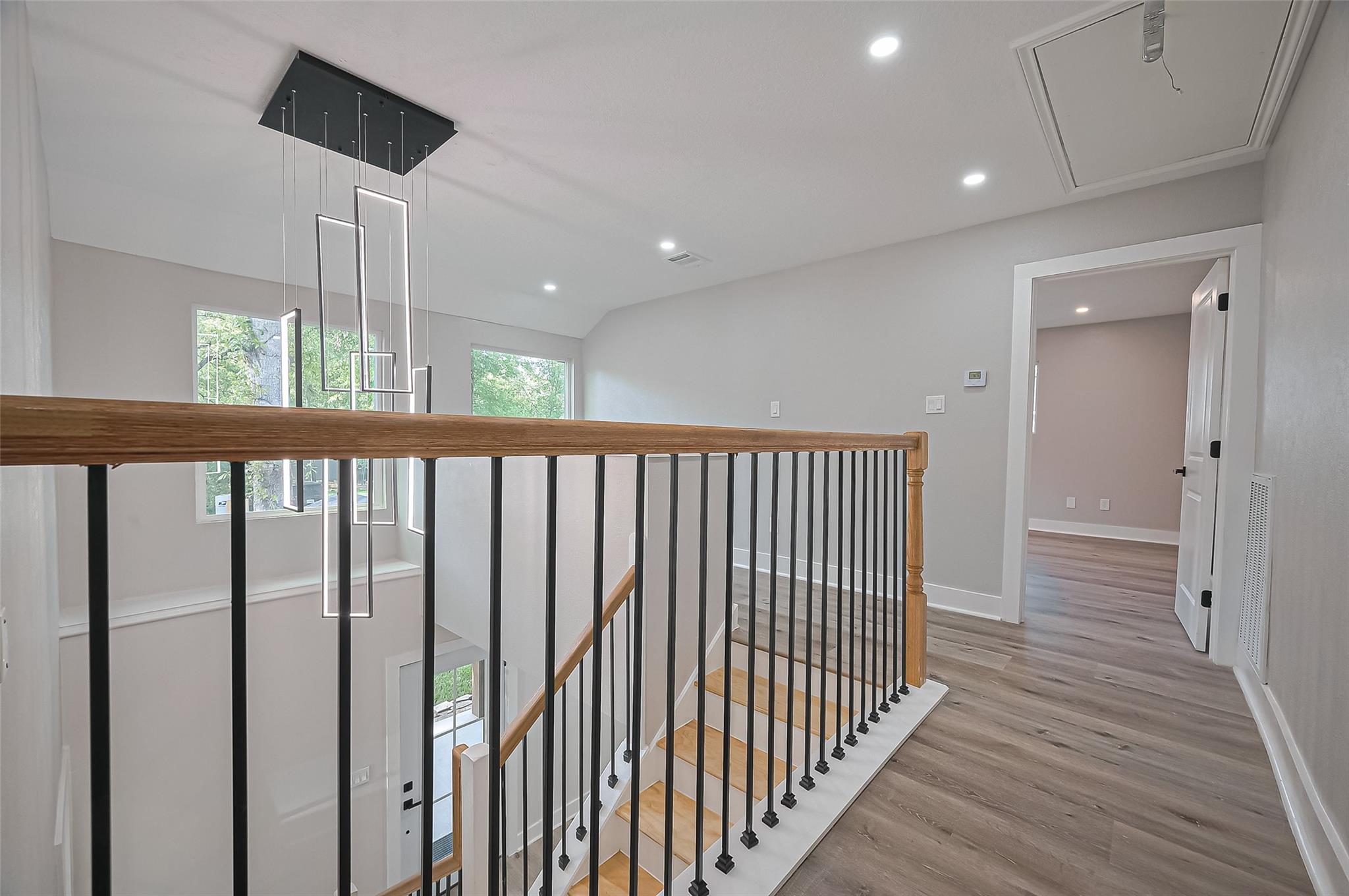 3 Roserush Court