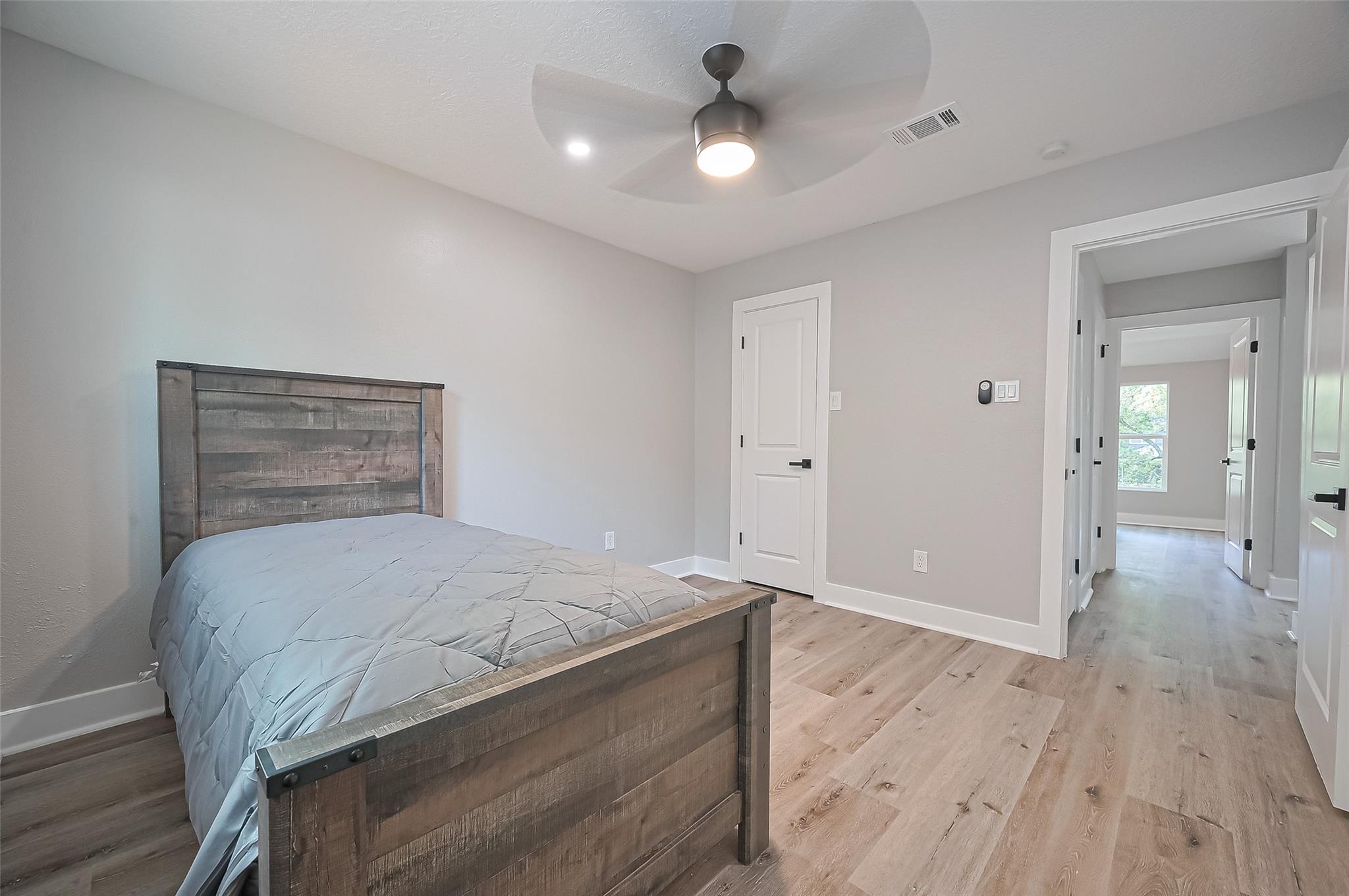 3 Roserush Court
