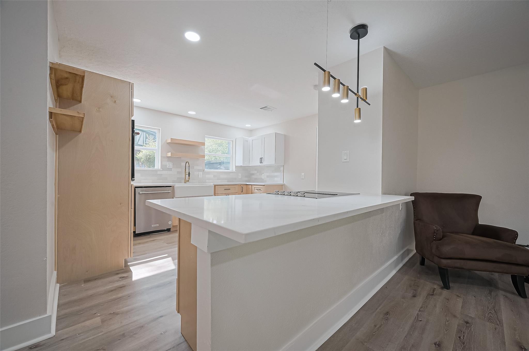 3 Roserush Court
