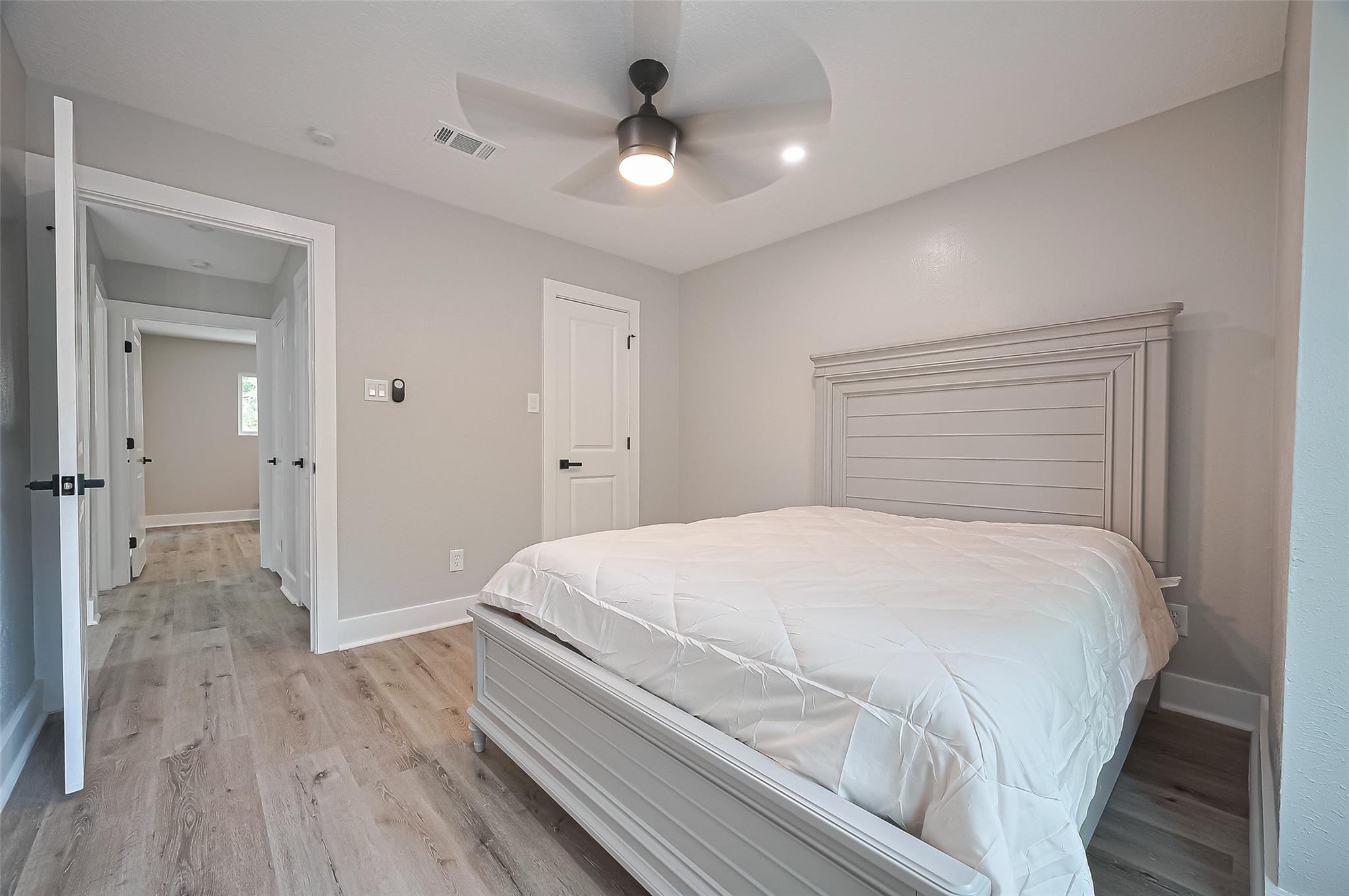 3 Roserush Court