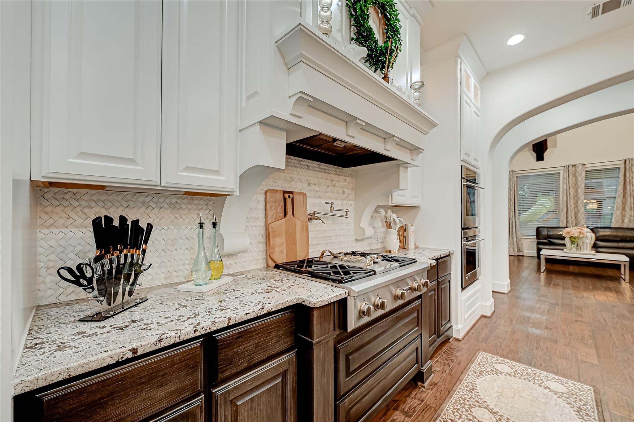 105 Checkerbloom Court