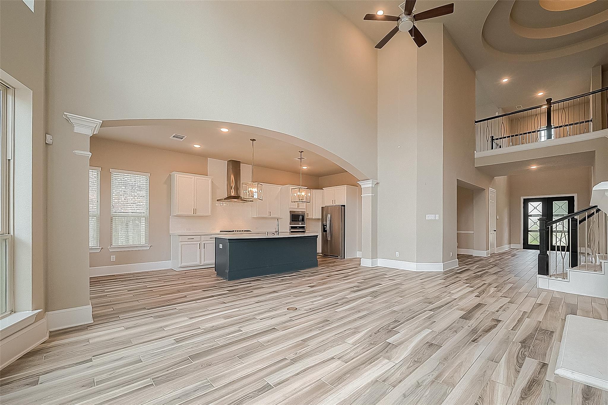 115 N Winter Sunrise Circle