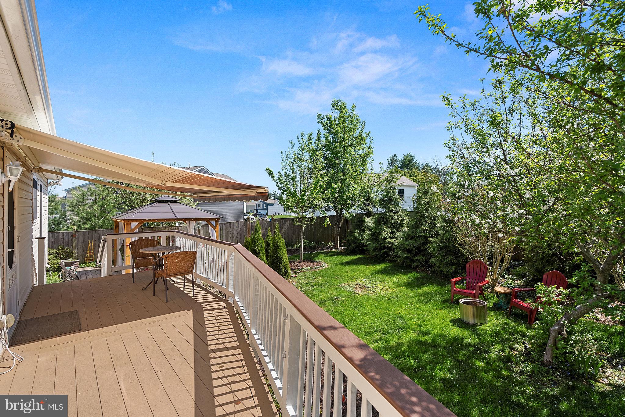 5 Circle Dr