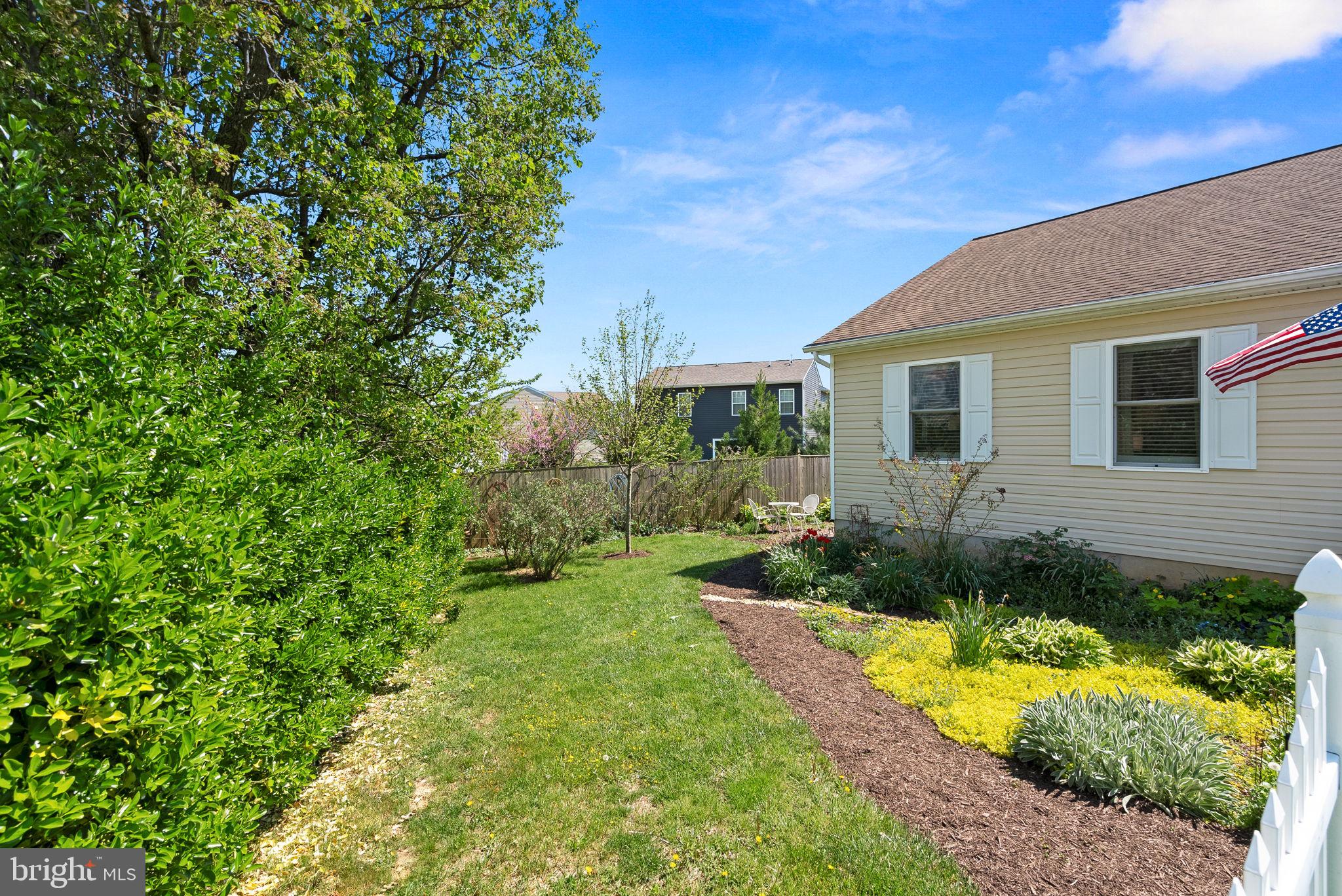 5 Circle Dr