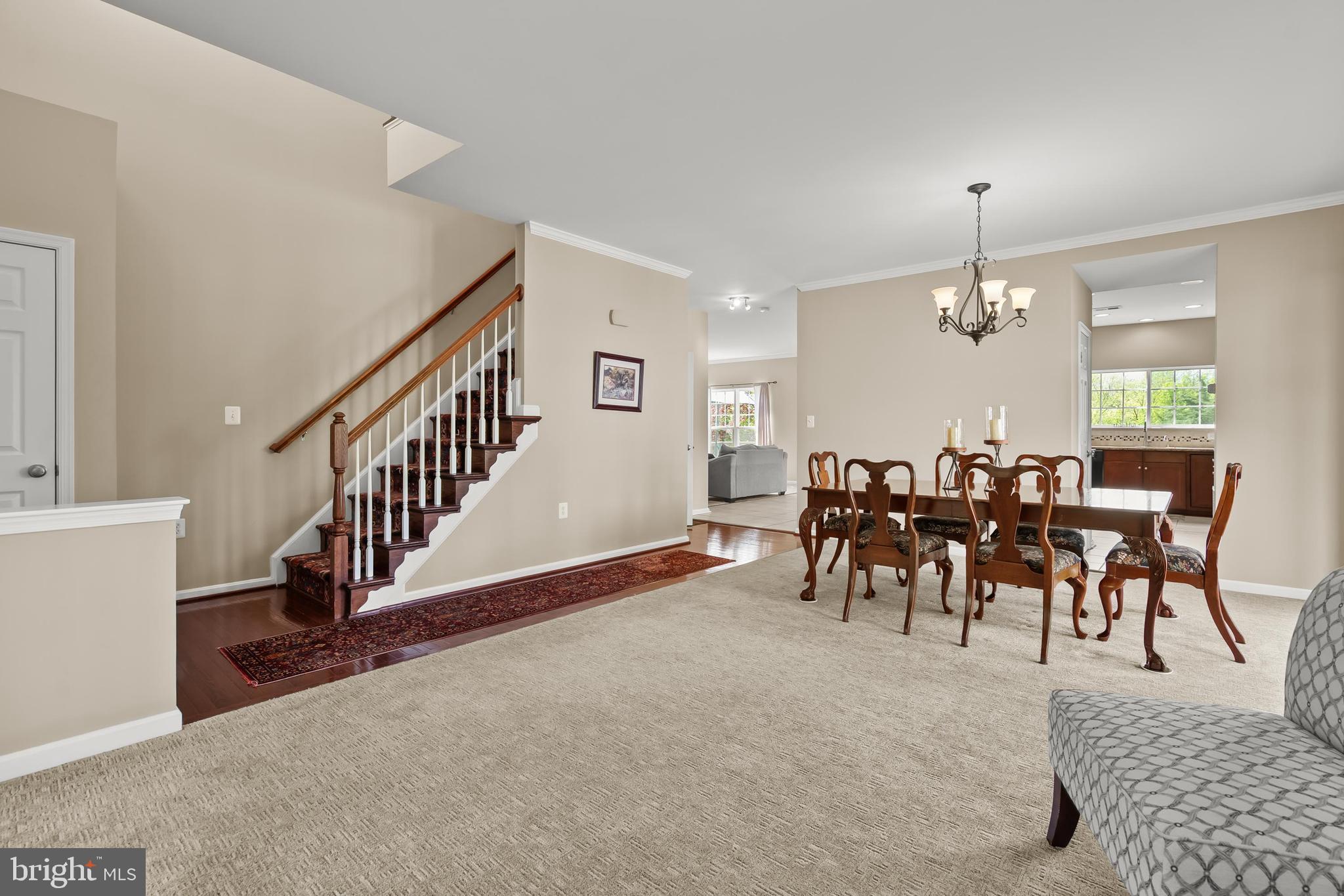 209 Jolliffe Cir