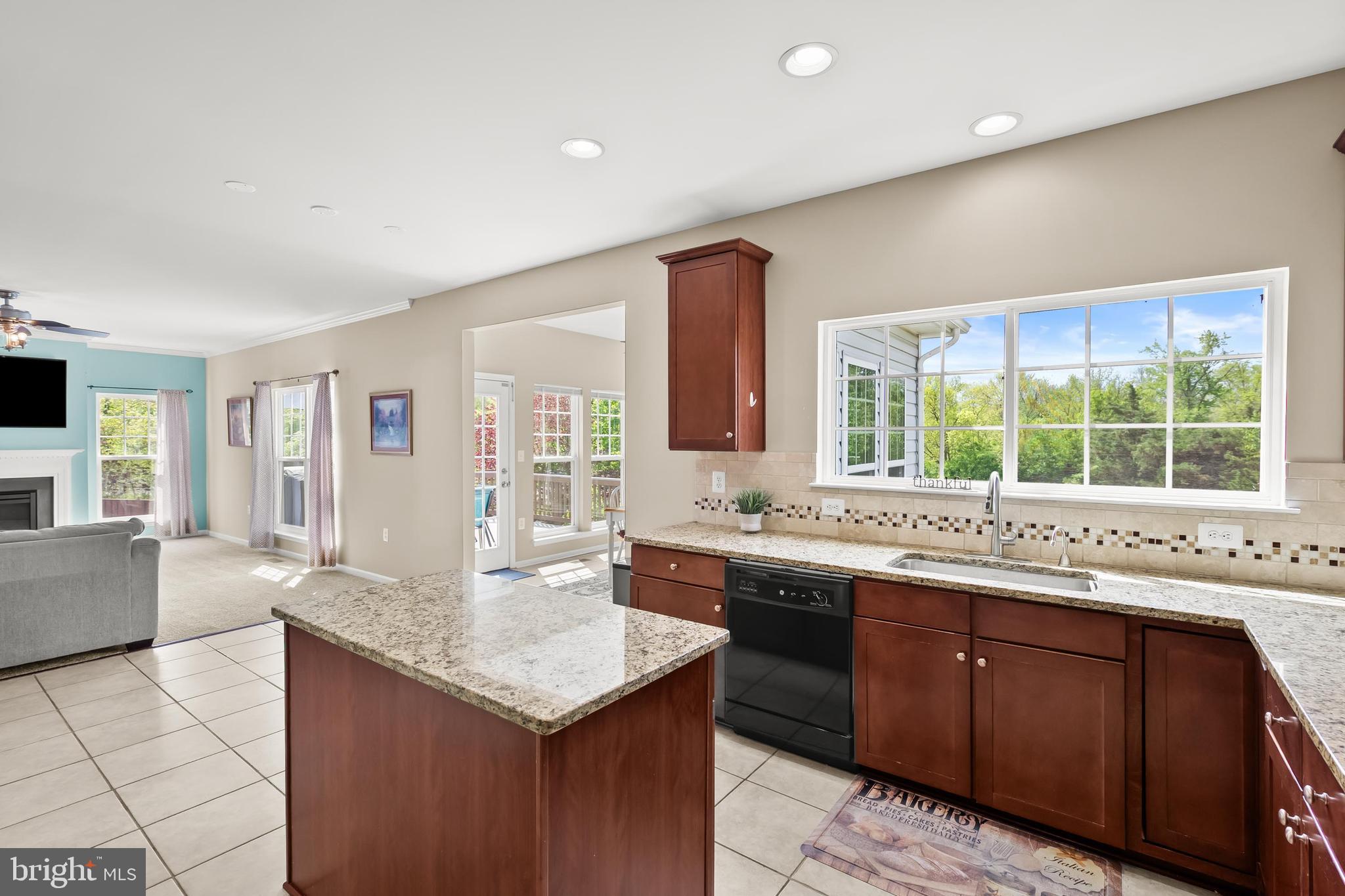 209 Jolliffe Cir