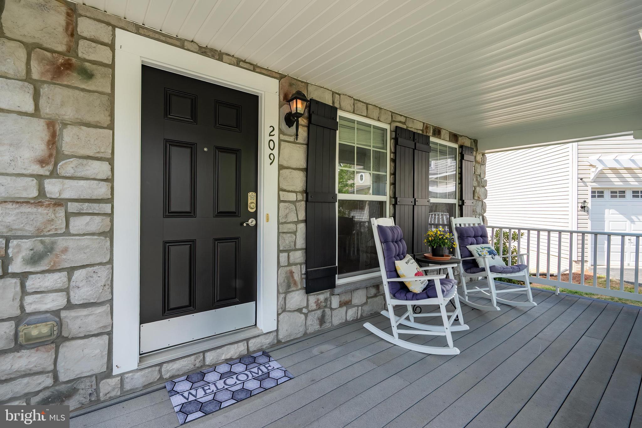 209 Jolliffe Cir