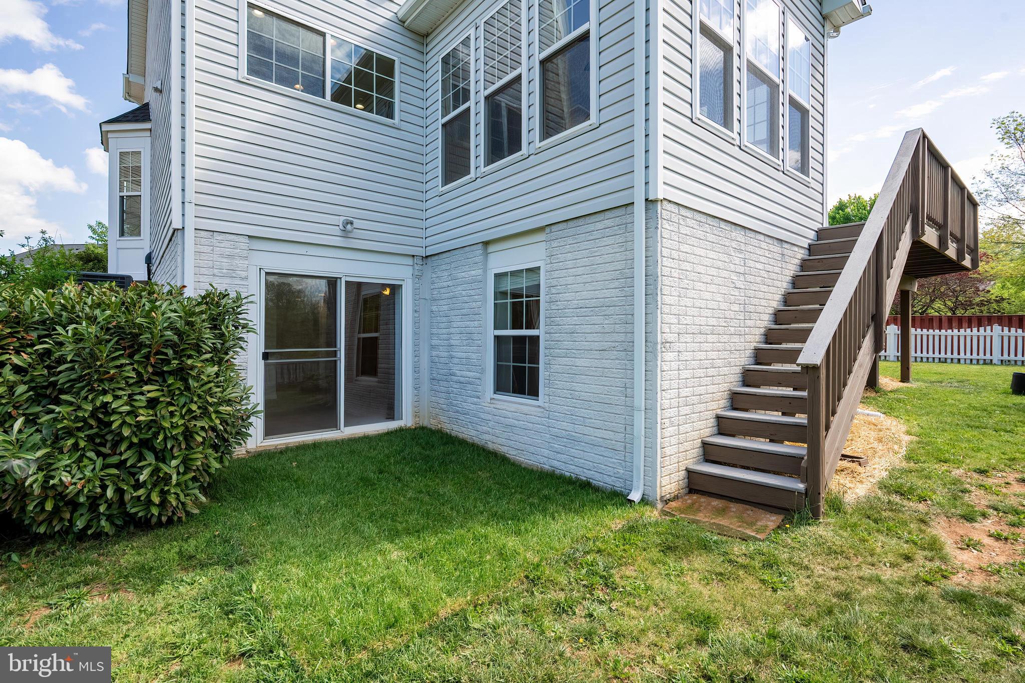 209 Jolliffe Cir