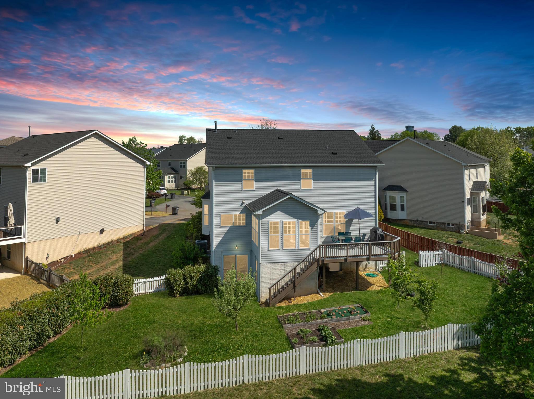 209 Jolliffe Cir