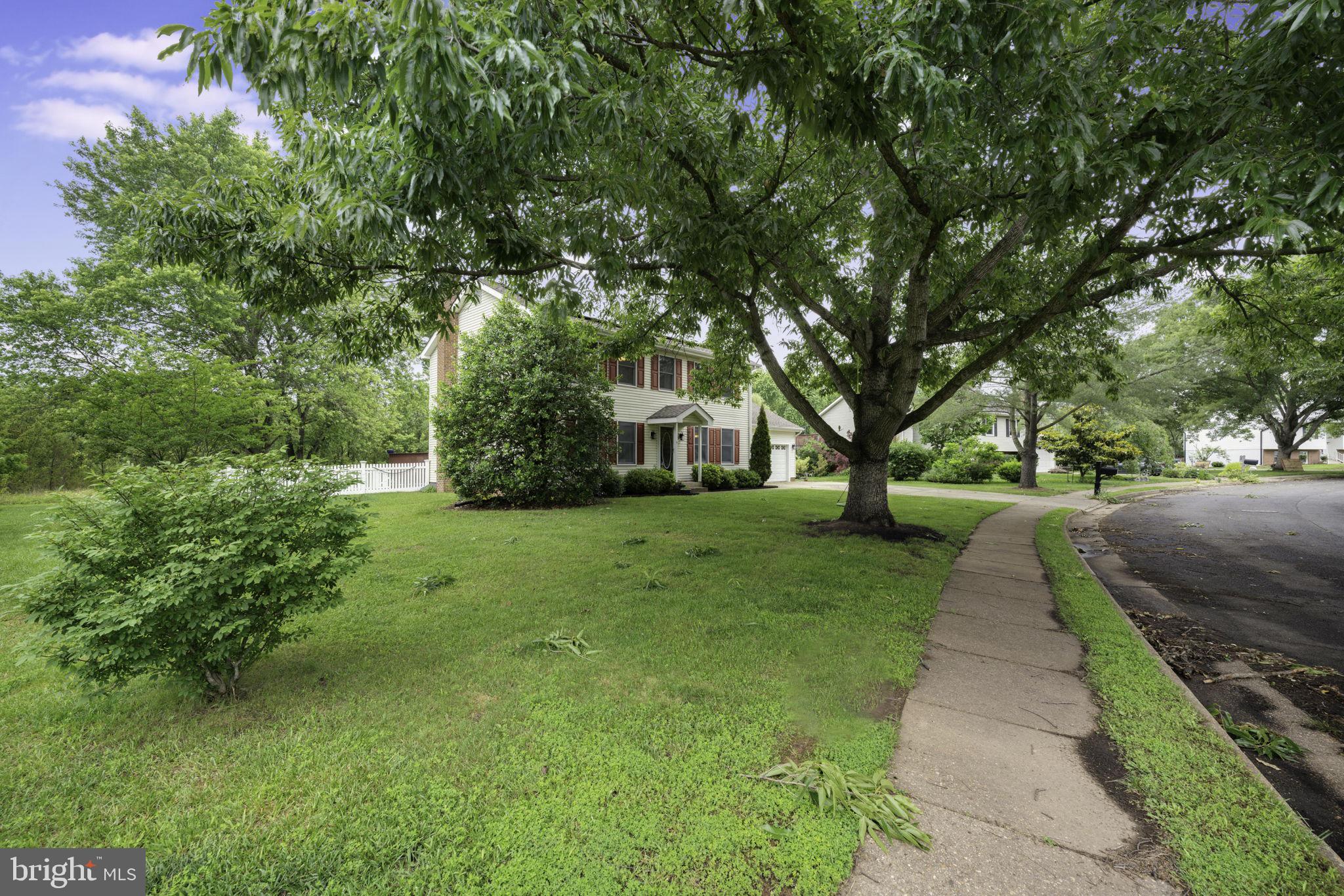 6442 Waterdale Ct