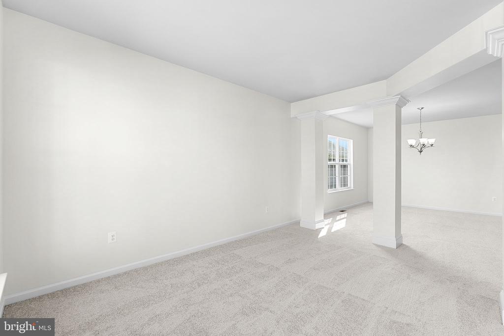 122 Farmhouse Ct