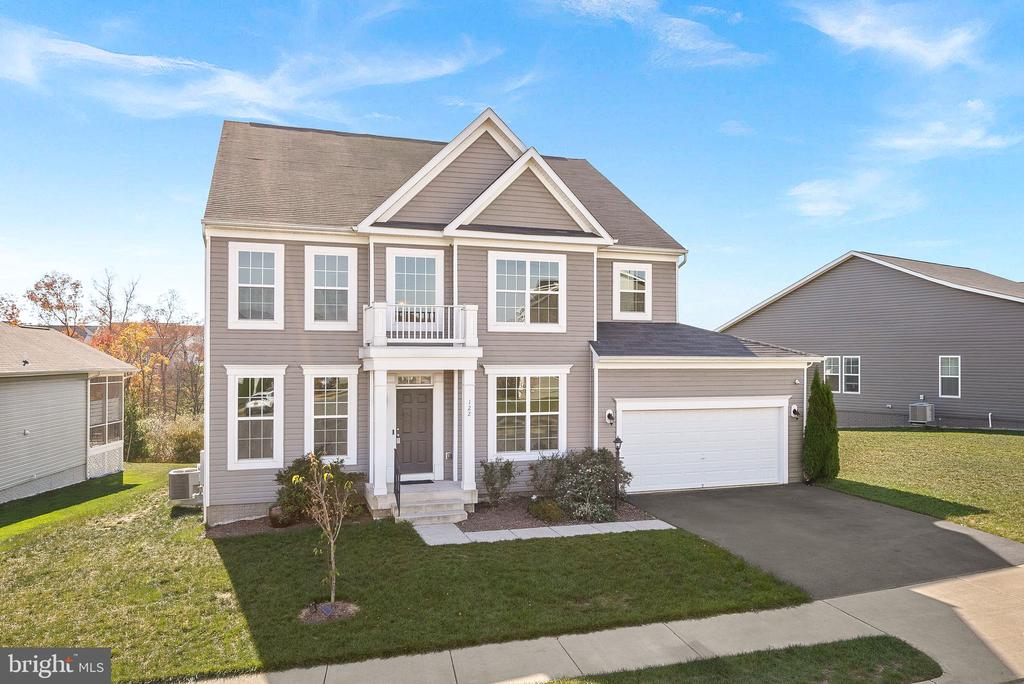 122 Farmhouse Ct