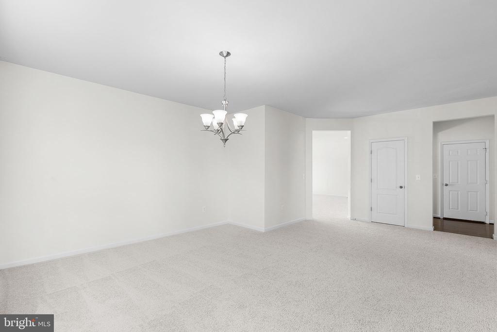 122 Farmhouse Ct