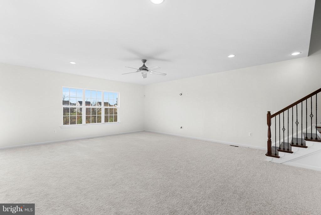122 Farmhouse Ct