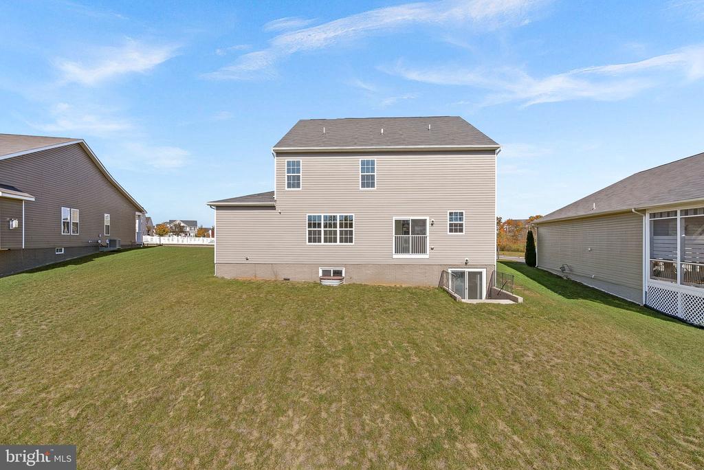 122 Farmhouse Ct