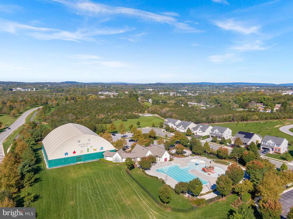 122 Farmhouse Ct