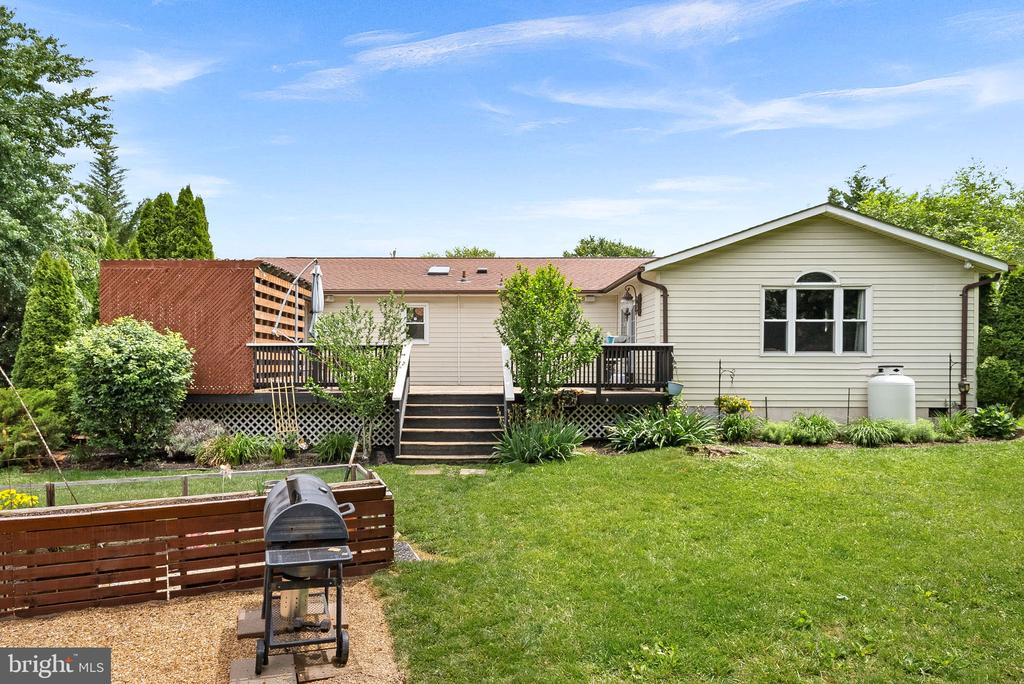 107 Massie Dr